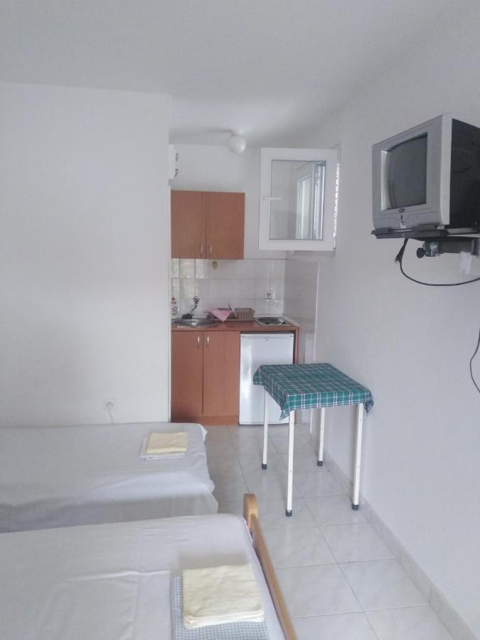 Apartments Mrvaljevic Petrovac Exterior photo