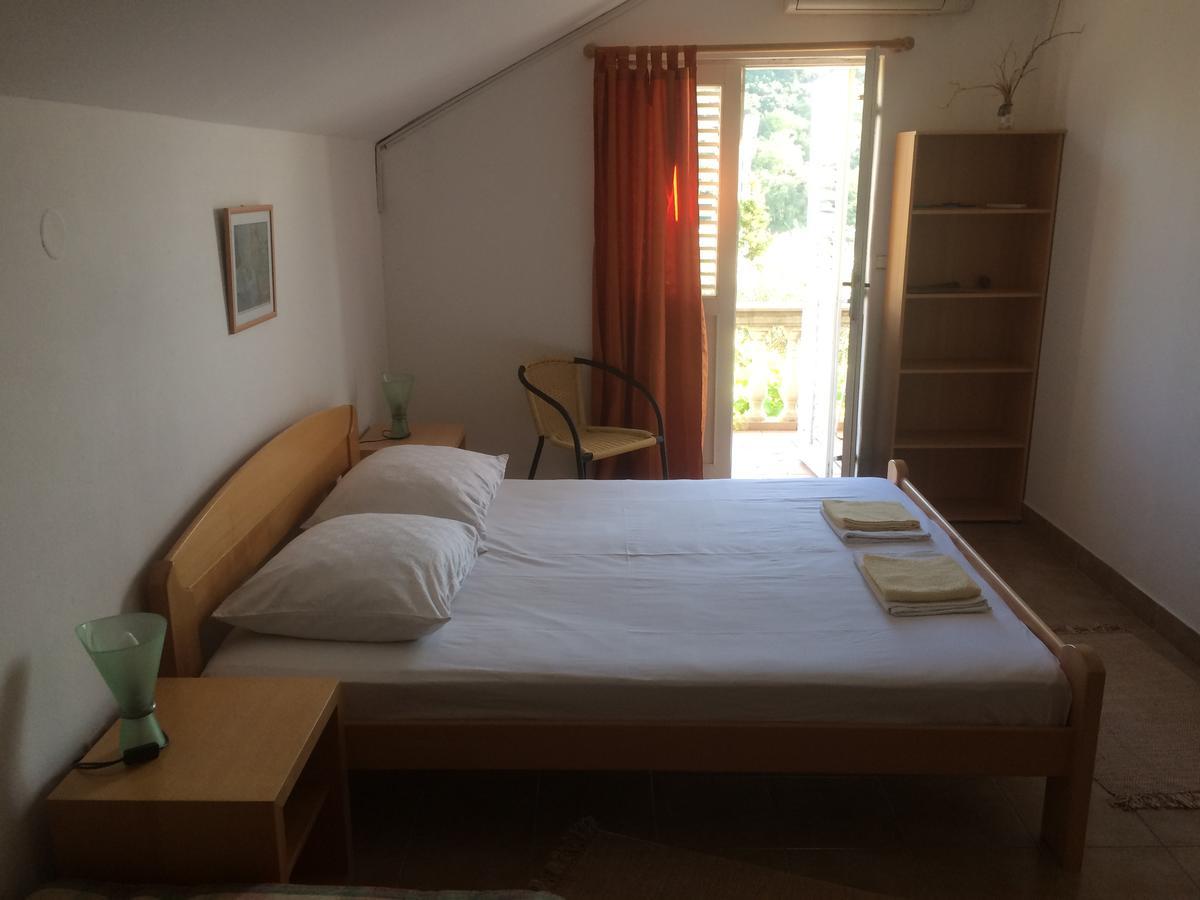 Apartments Mrvaljevic Petrovac Exterior photo